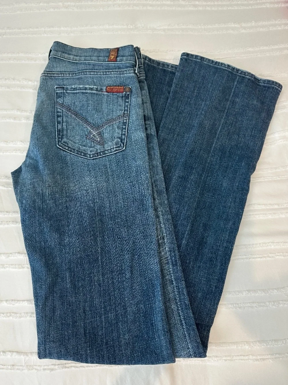 7 For All Mankind Women’s Bootcut Jeans Size 27 Regular Blue Solid Denim